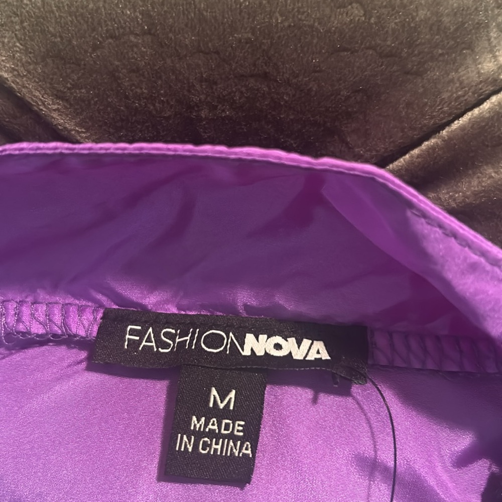 FASHION NOVA Reflector Crop wind breaker jacket - Picture 6 of 7
